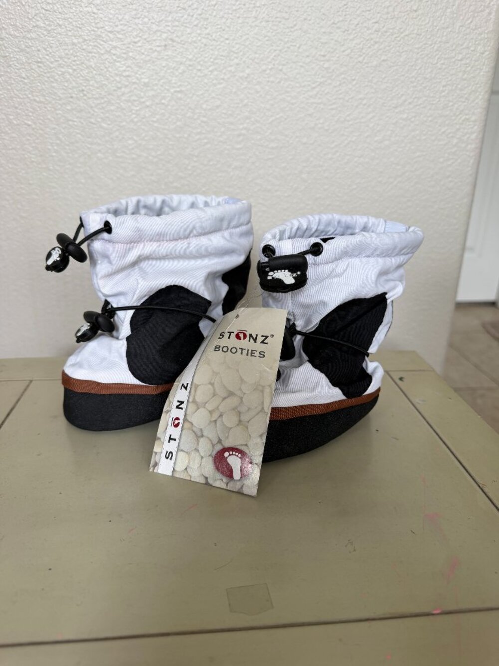 Stonz Winter Booties, Cow Print, Size Medium (6-18 mos)